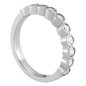 18K White Gold 1/4 ct Diamond Wedding Band
