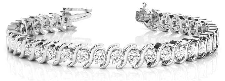 Multi-Diamond Round Link Fashion Bracelet