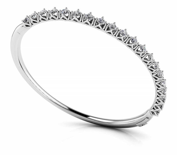 18K White Gold 1.44 ctw Diamond Bangle Bracelet