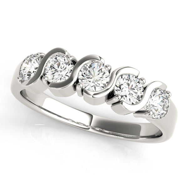 5-Stone Round Diamond Wedding Band