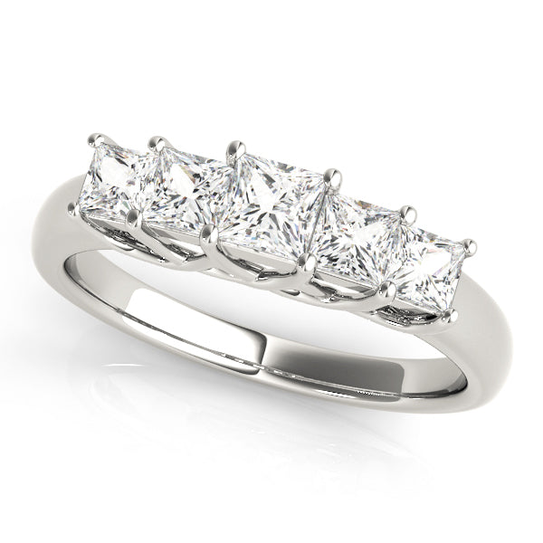 18K White Gold Square Diamond Wedding Ring