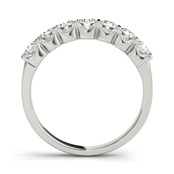 18K White Gold Round Diamond Wedding Ring