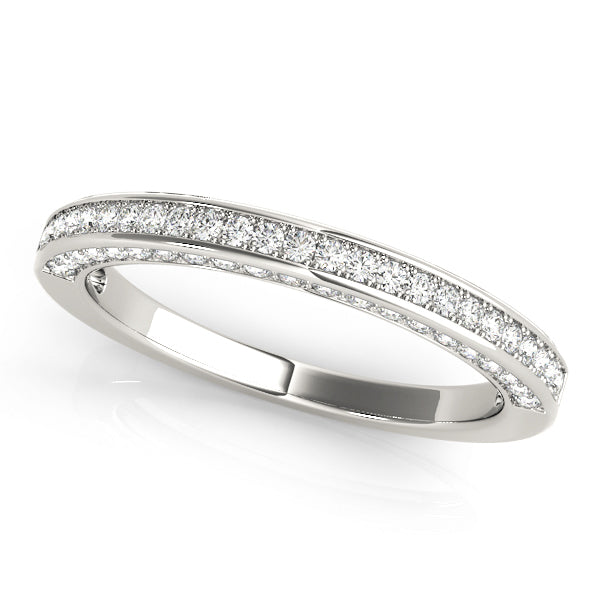 18K White Gold Round Diamond Wedding Ring