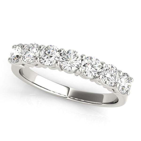 18K White Gold Round Diamond Wedding Ring