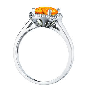 18K White Gold Multi-Diamond Oval Fashion Ring