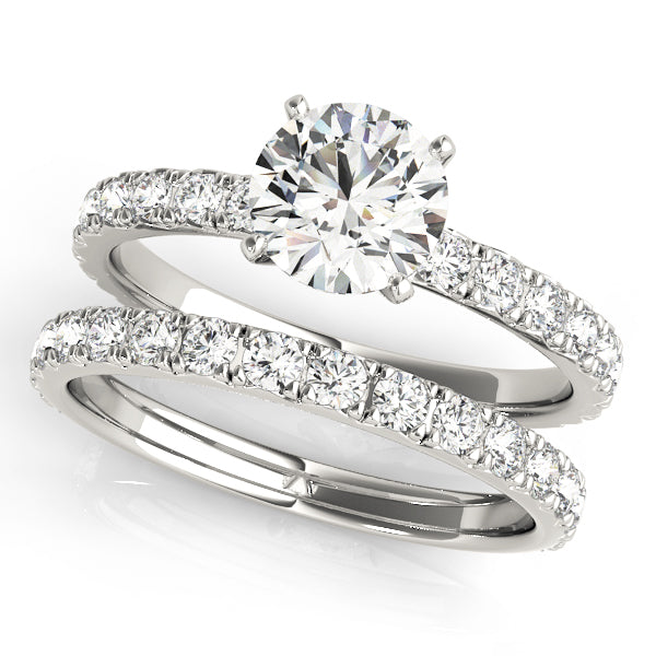 Platinum 1.33ctw Round Diamond Engagement Ring