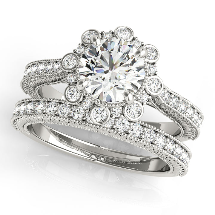 18K White Gold Round Diamond Halo Engagement Ring